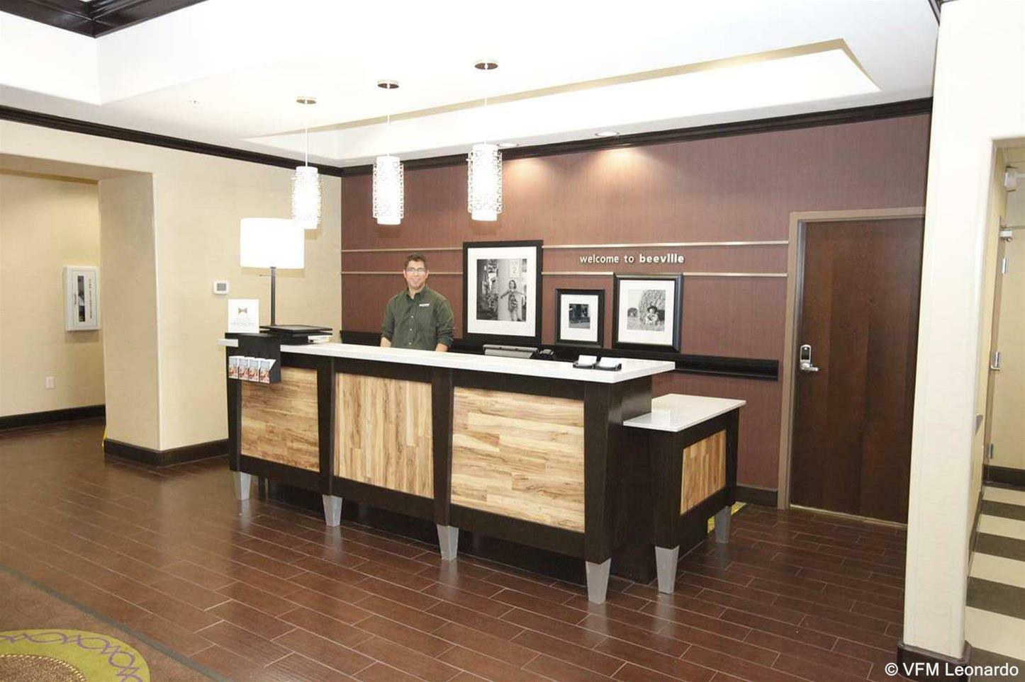 Hampton Inn Beeville Dalaman gambar